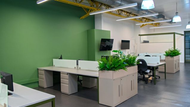 Oficinas Cristal mobiliario Mepal Carvajal Espacios 11